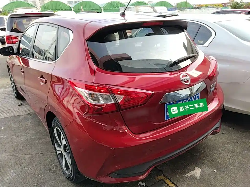 صورة 5 - Nissan Tiida