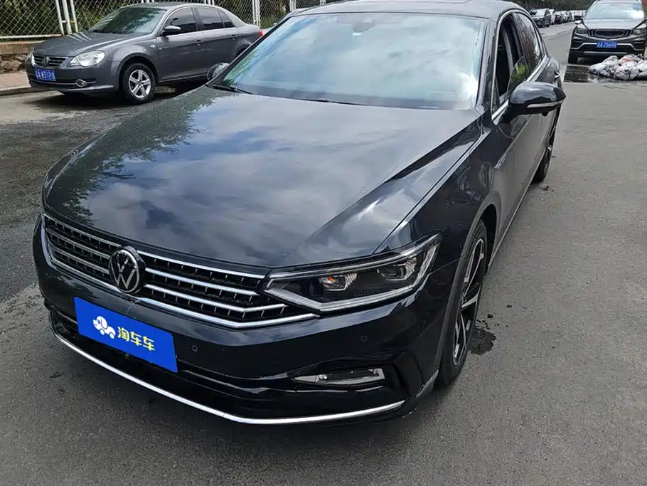 Volkswagen Magotan 2023 Model 2 Million Commemorative Edition 330TSI DSG Luxury