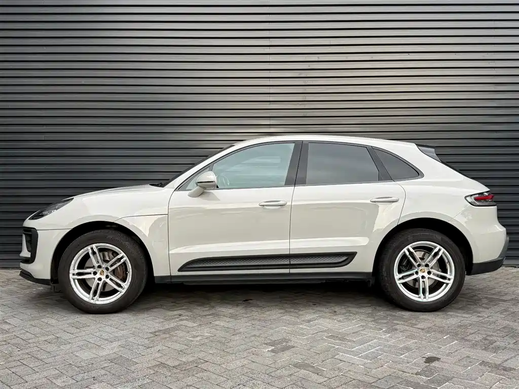 Porsche Macan 2023 Macan 2.0T фото 4