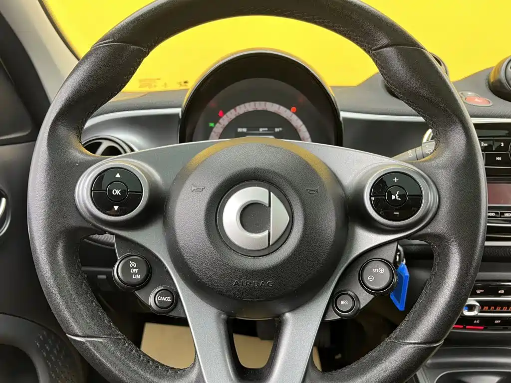 smart forfour 2016 2016 1.0L 52kW Passion Edition