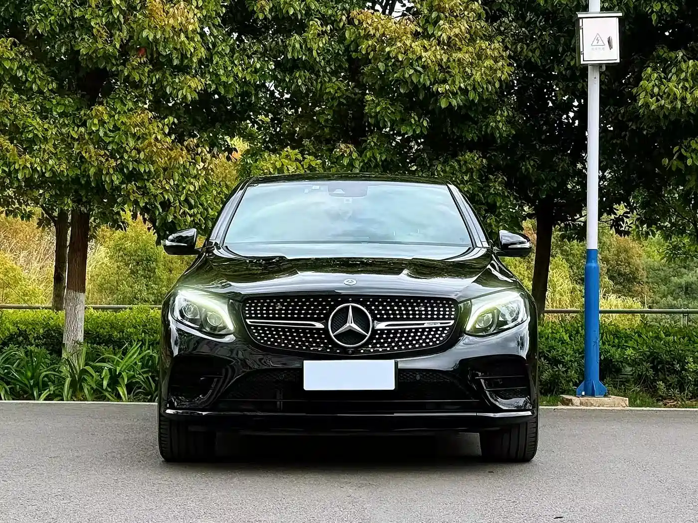 Mercedes-Benz GLC Coupe AMG 2017 AMG GLC 43 4MATIC Coupe SUV фото 3