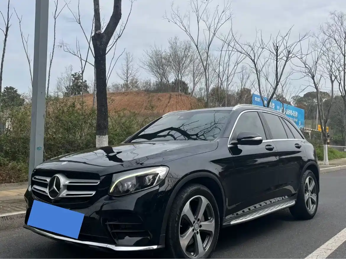 Mercedes-Benz GLC 2017 GLC 300 4MATIC Dynamic фото 2