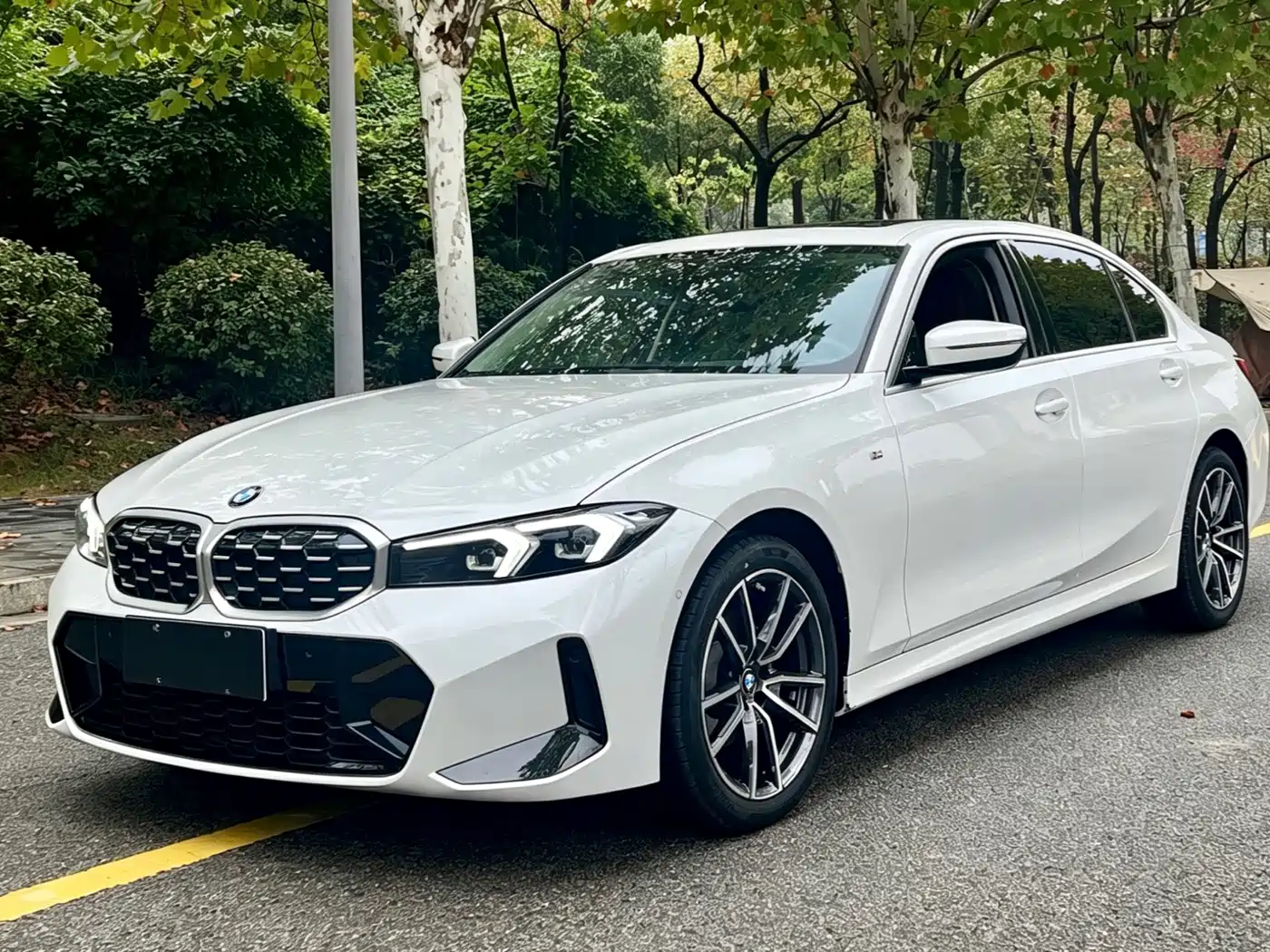 BMW 3 Series 2023 325i M Sport Package фото 2