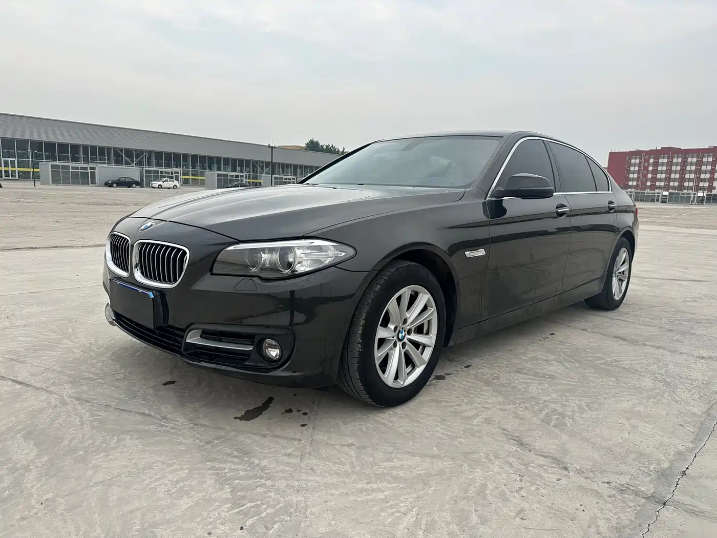 BMW 5 Series 2017 520Li Classic Edition