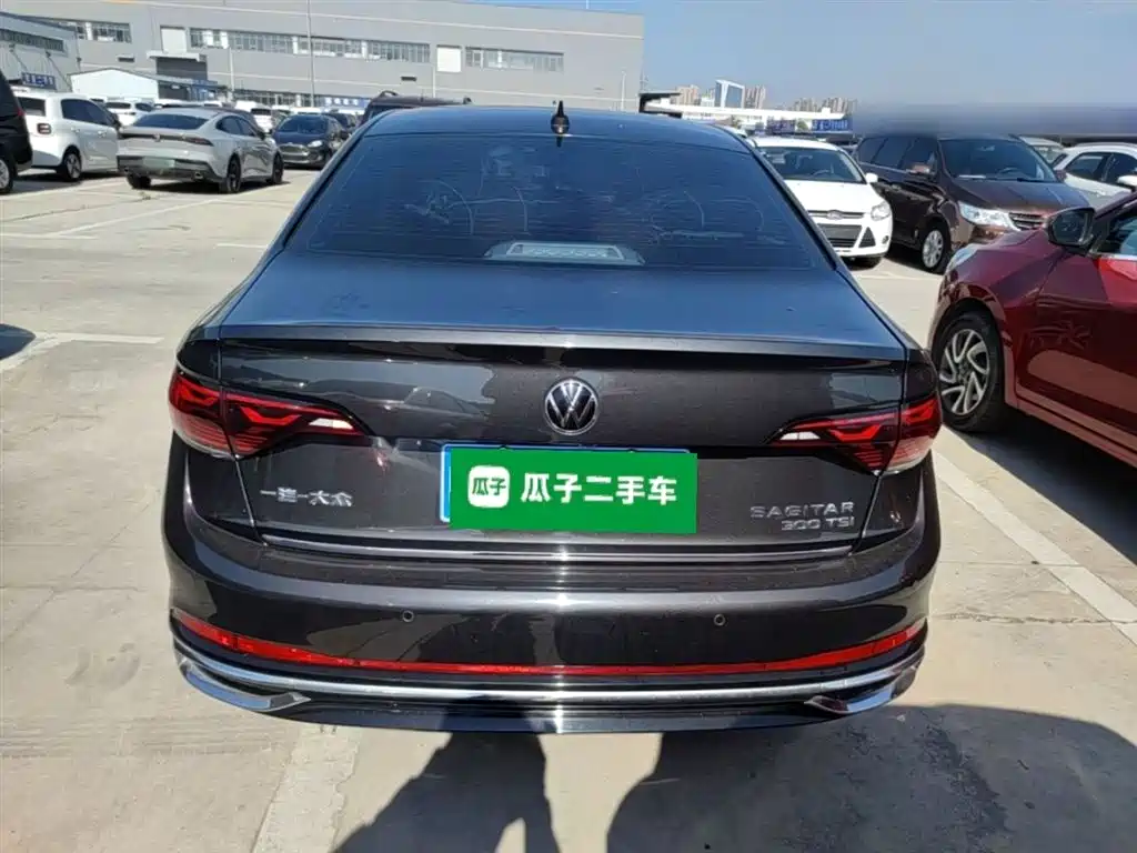Volkswagen Sagitar 2023 300TSI DSG Excellence Edition фото 6