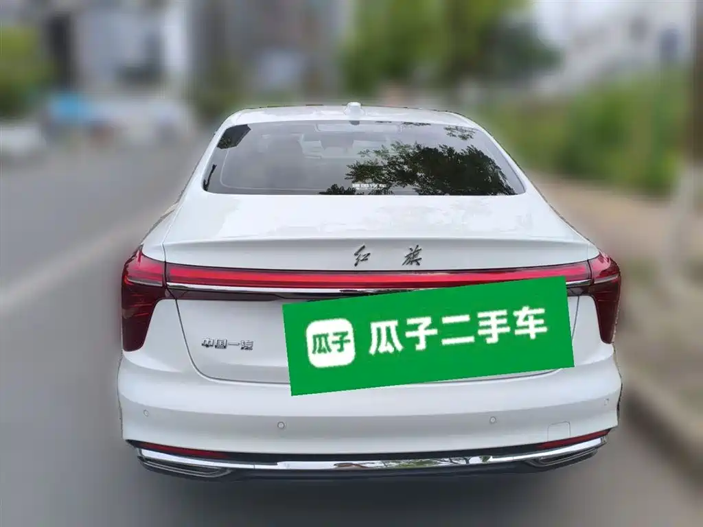 Hongqi H5 2024 2.0T Automatic Smart Connect Flag Smooth Edition фото 3