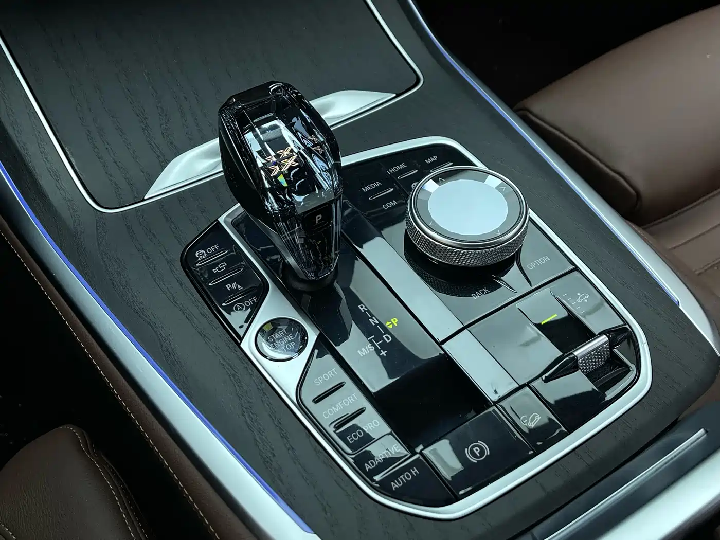 BMW X7 2020 xDrive40i Leading Luxury Package фото 10
