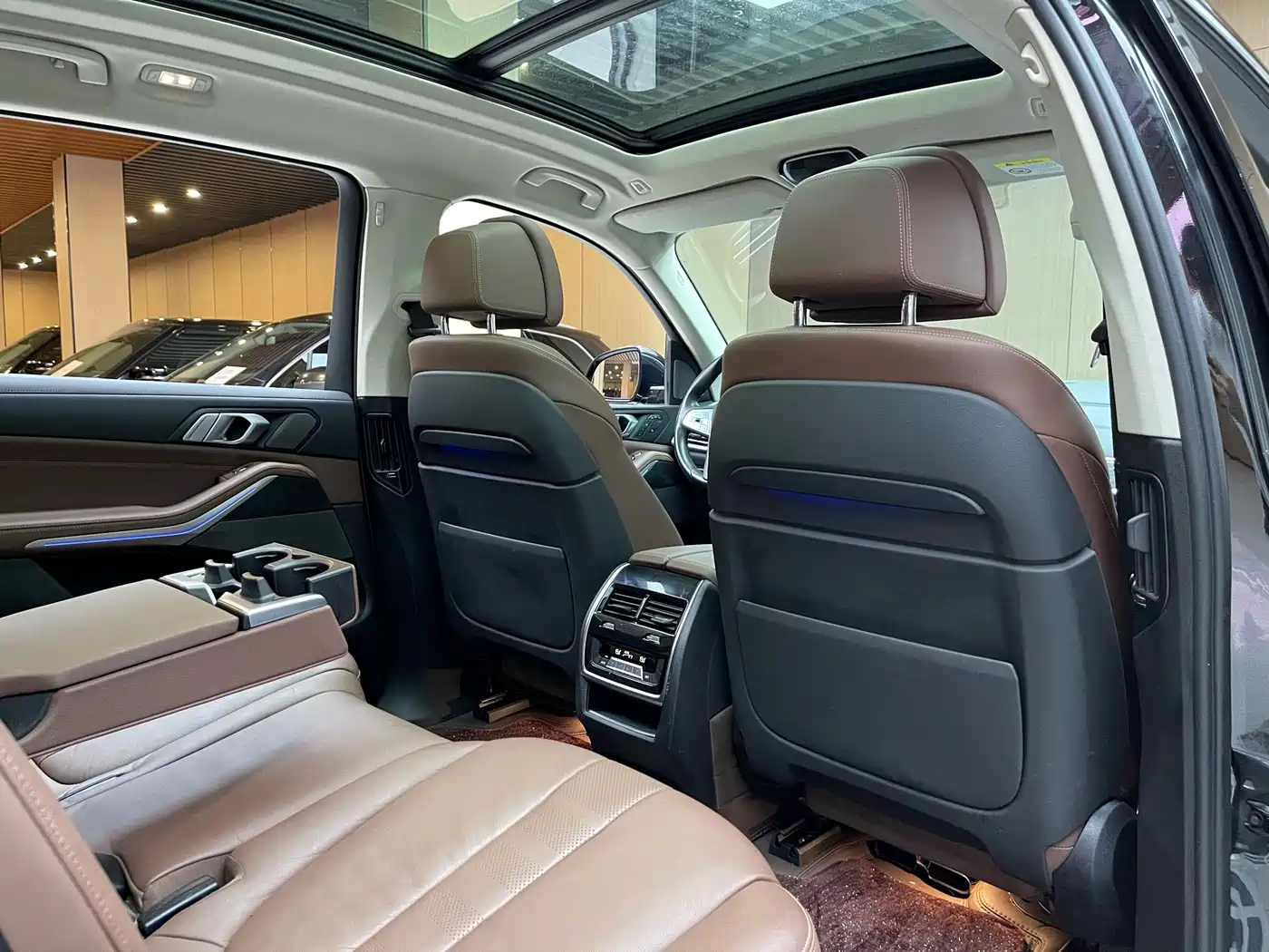 BMW X7 2020 xDrive40i Leading Luxury Package фото 7