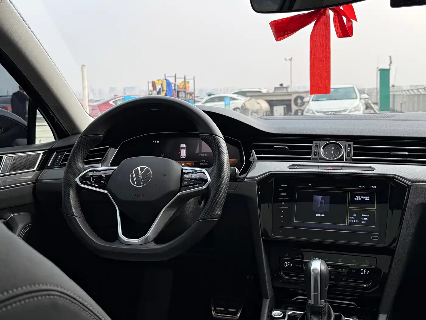Volkswagen Magotan 2023 Model 2 Million Commemorative Edition 330TSI DSG Luxury фото 9