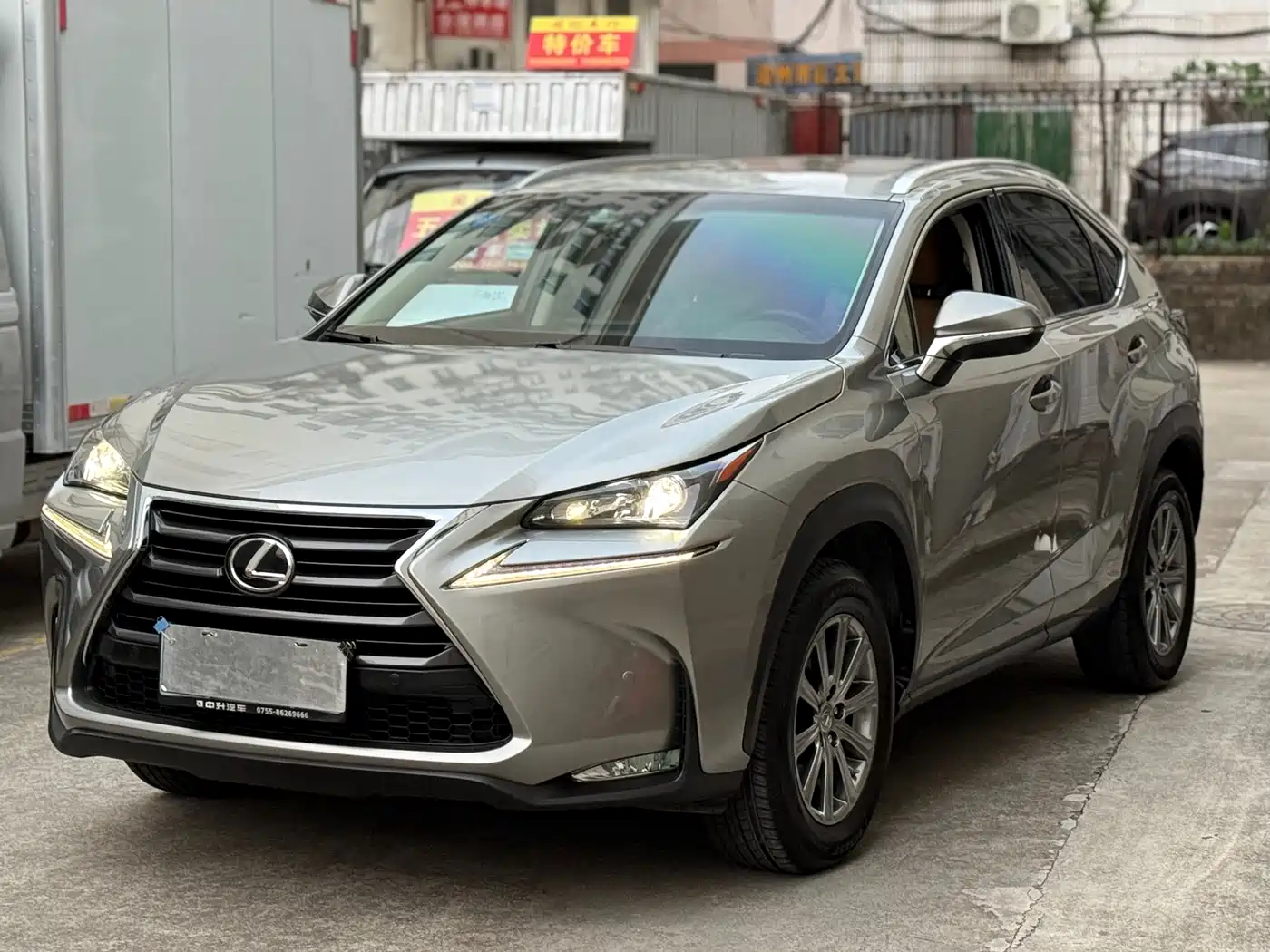 LEXUS NX