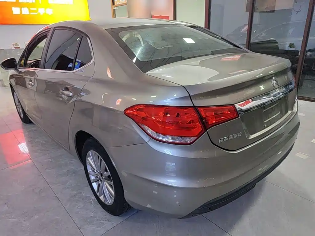 Citroën C4L 2016 2015 1.2T Automatic Luxury Edition