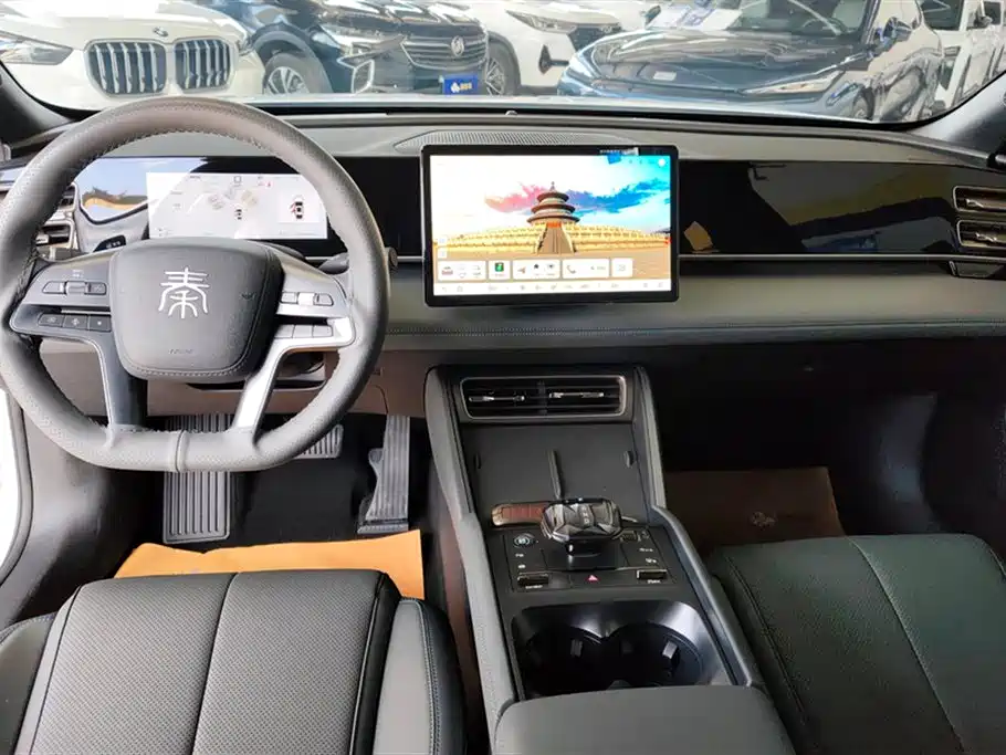 BYD Qin L 2025 DM-i Smart Drive Edition 80KM Leading фото 12