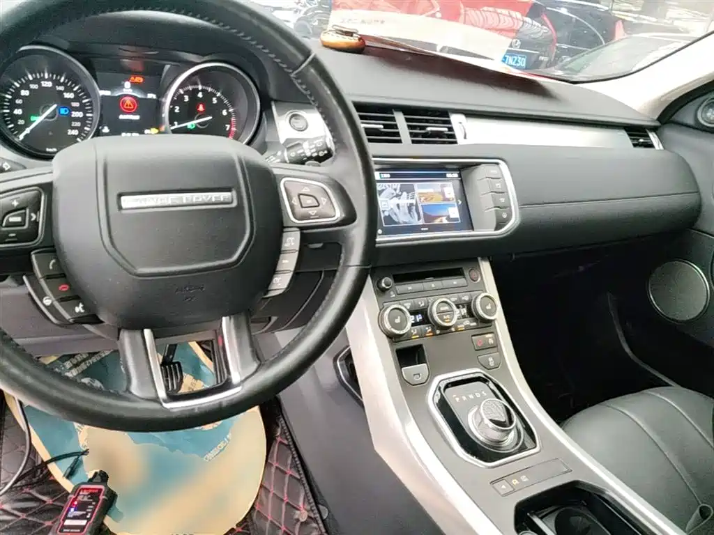 Land Rover Range Rover Evoque 2016 2.0T SE ZhiYao фото 10
