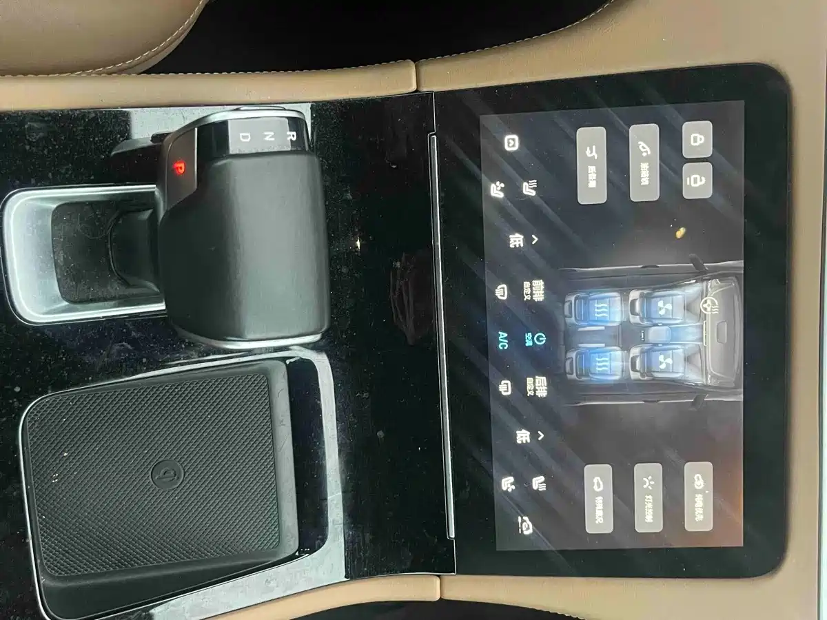 Li Auto Li ONE 2022 2021 Extended Range 6-Seater