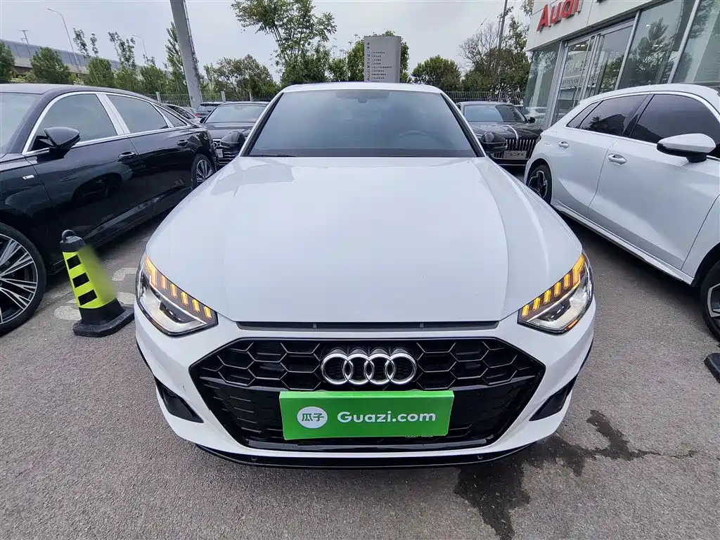 Audi A4L 2024 40 TFSI Luxury Dynamic фото 3