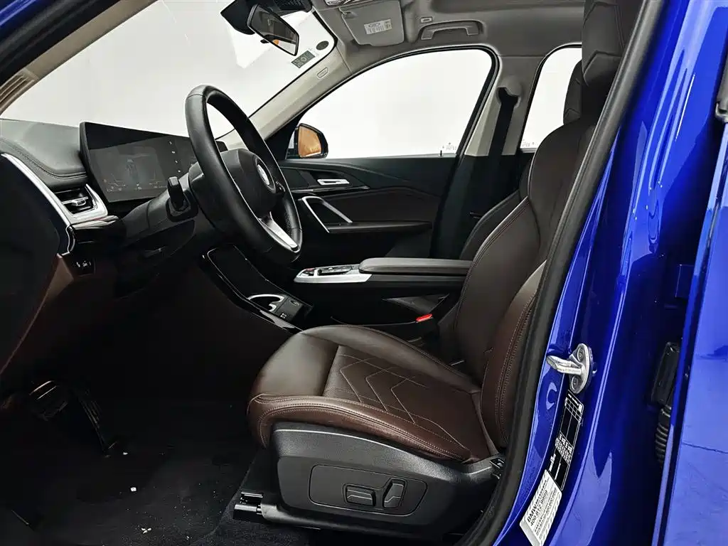 BMW X1 2023 sDrive20Li X Design Package фото 19