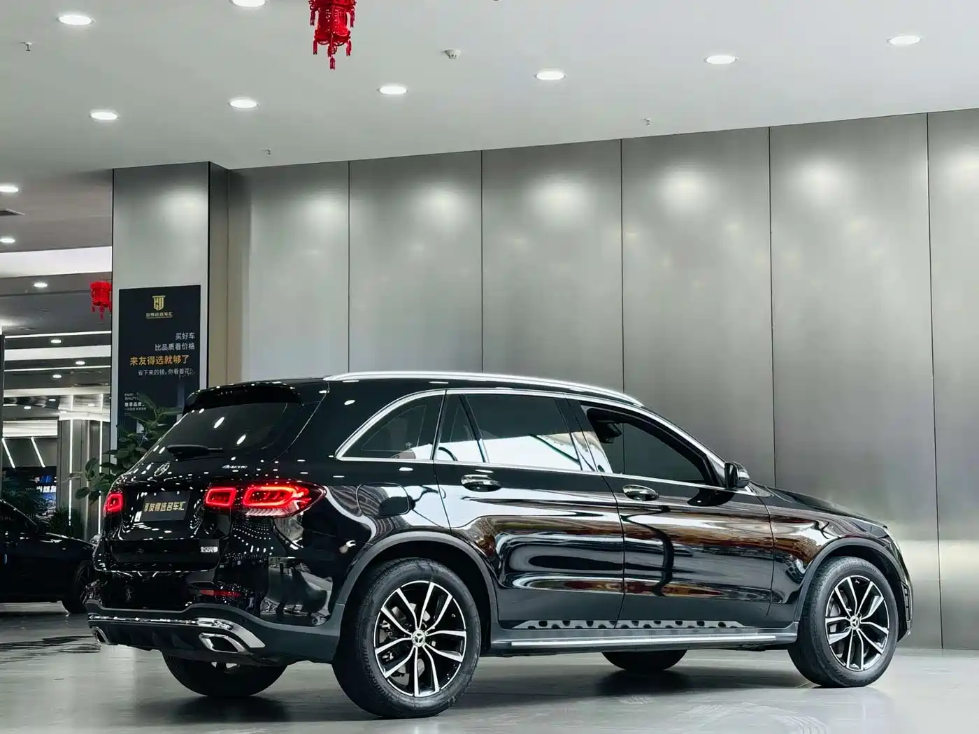 Mercedes-Benz GLC 2020 Facelift GLC 300 L 4MATIC Dynamic фото 7