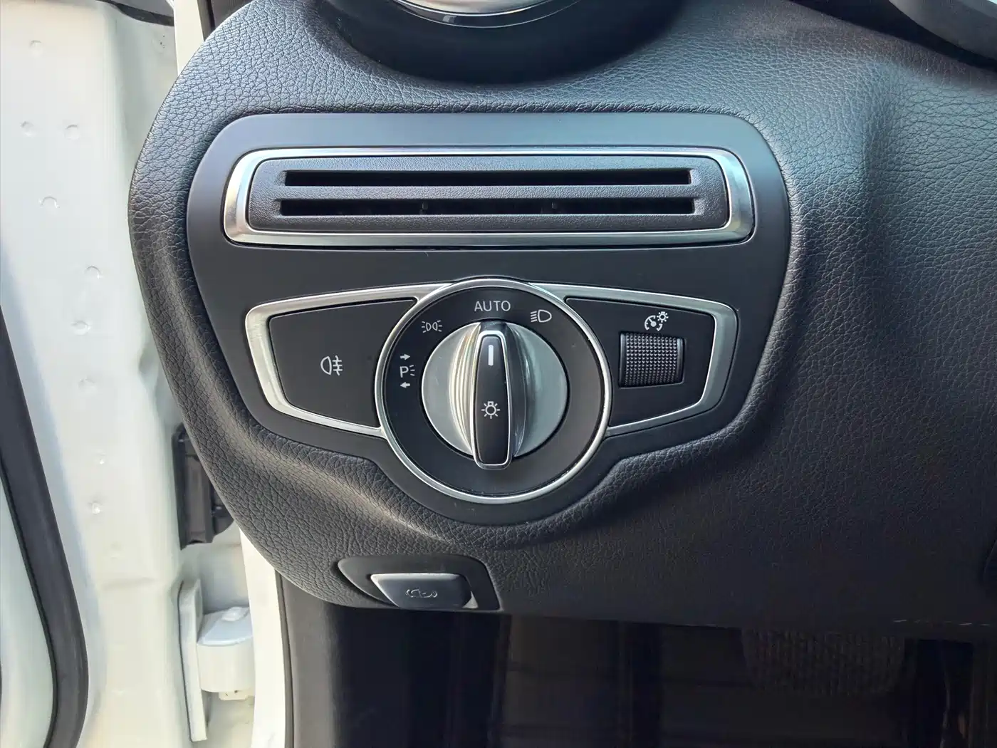 Mercedes-Benz C-Class 2019 C 180 L Fashion Sport Edition фото 9