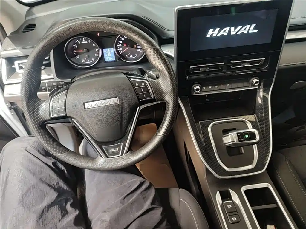 Haval M6 2021 PLUS 1.5T DCT Elite Smart Connect фото 10