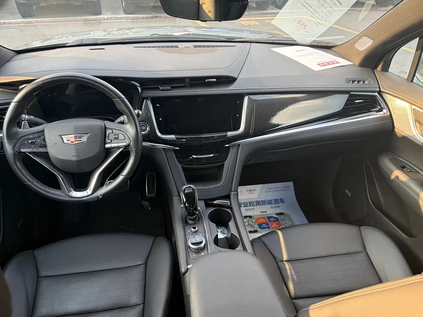 Cadillac XT6 2024 2025 2.0T 6-Seater AWD Executive Black Label Edition
