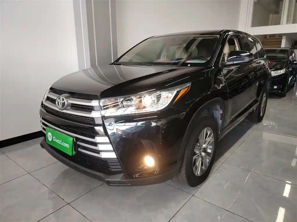 Toyota Highlander 2018 2.0T 2WD Elite 5-Seater China VI фото 2
