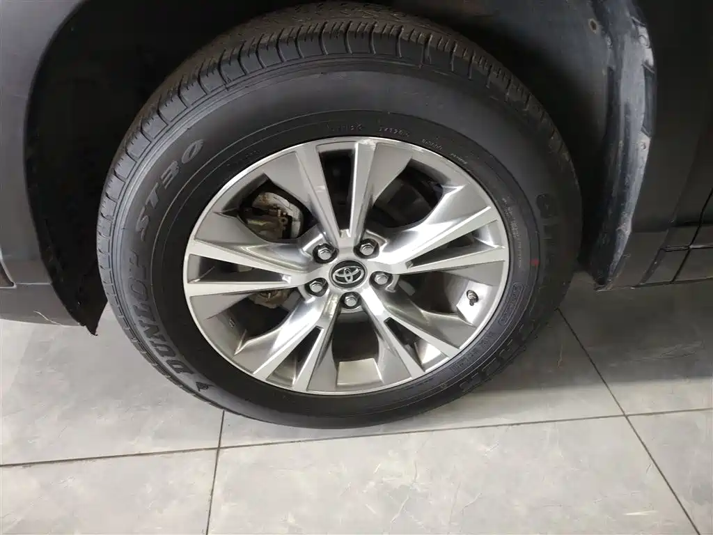 Toyota Highlander 2018 2.0T 2WD Elite 5-Seater China VI фото 25