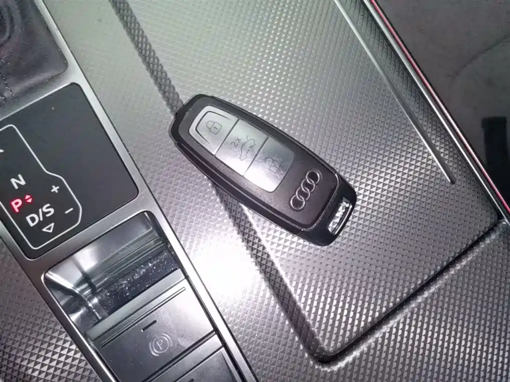 Audi A6L 2024 45 TFSI Premium Dynamic фото 15