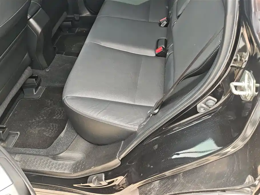 Subaru Forester 2013 2.5i Automatic Premium Edition фото 11