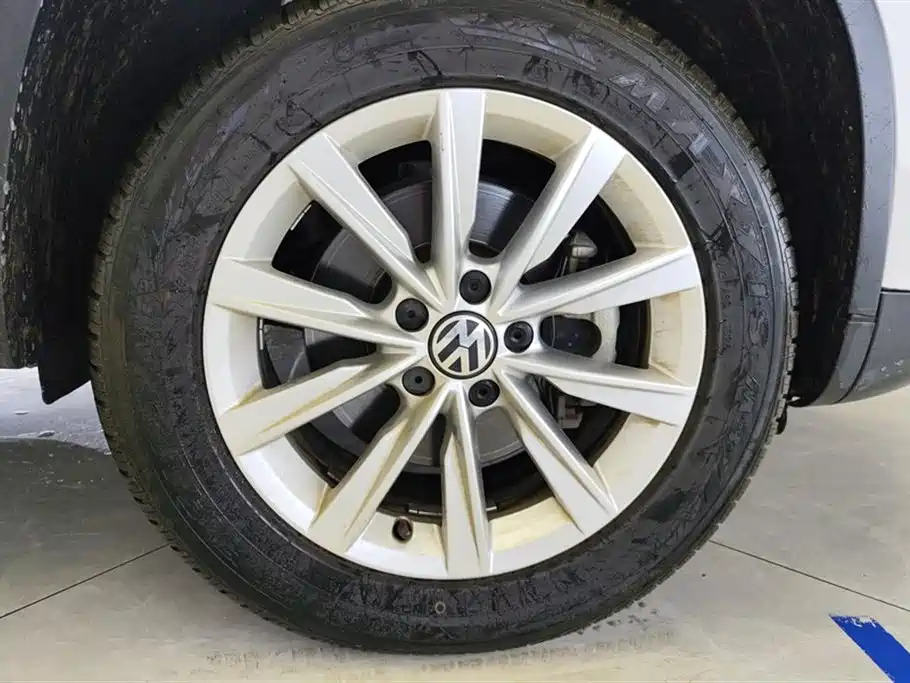 Volkswagen Tiguan 2016 280TSI Automatic 2WD Silk Road Fashion Edition фото 6