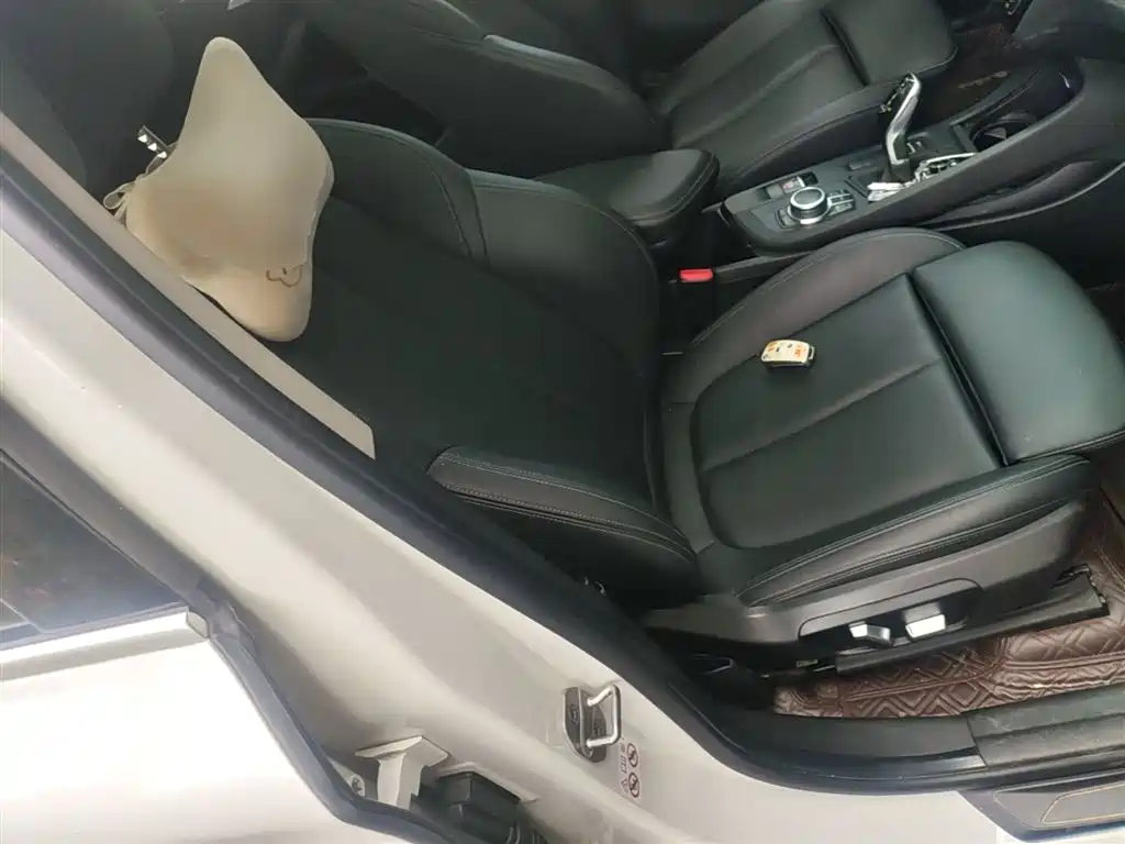 BMW X1 2021 Facelift sDrive25Li Leading фото 25