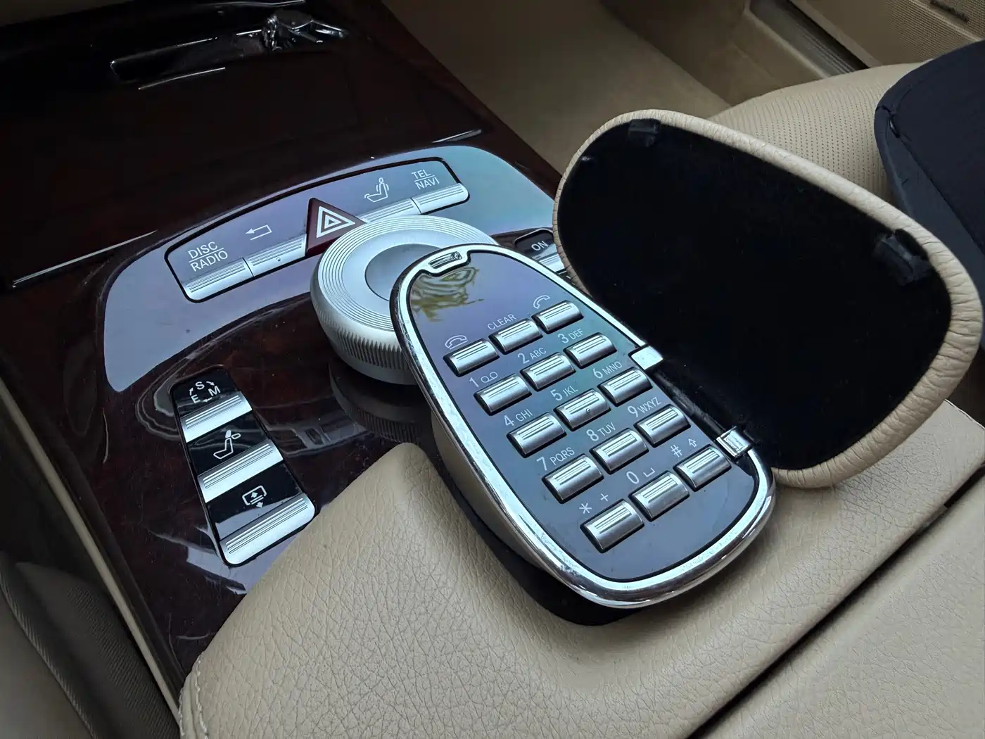 Mercedes-Benz S-Class 2012 S 300 L Luxury Grand Edition фото 8