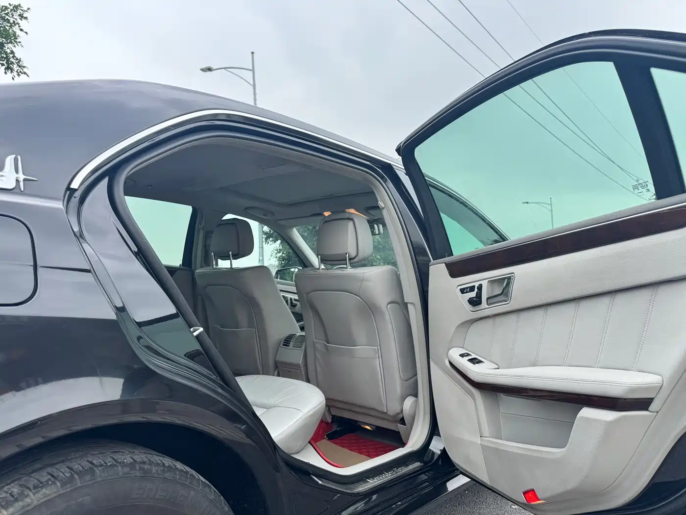Mercedes-Benz E-Class 2012 E 300 L Fashion Luxury фото 19