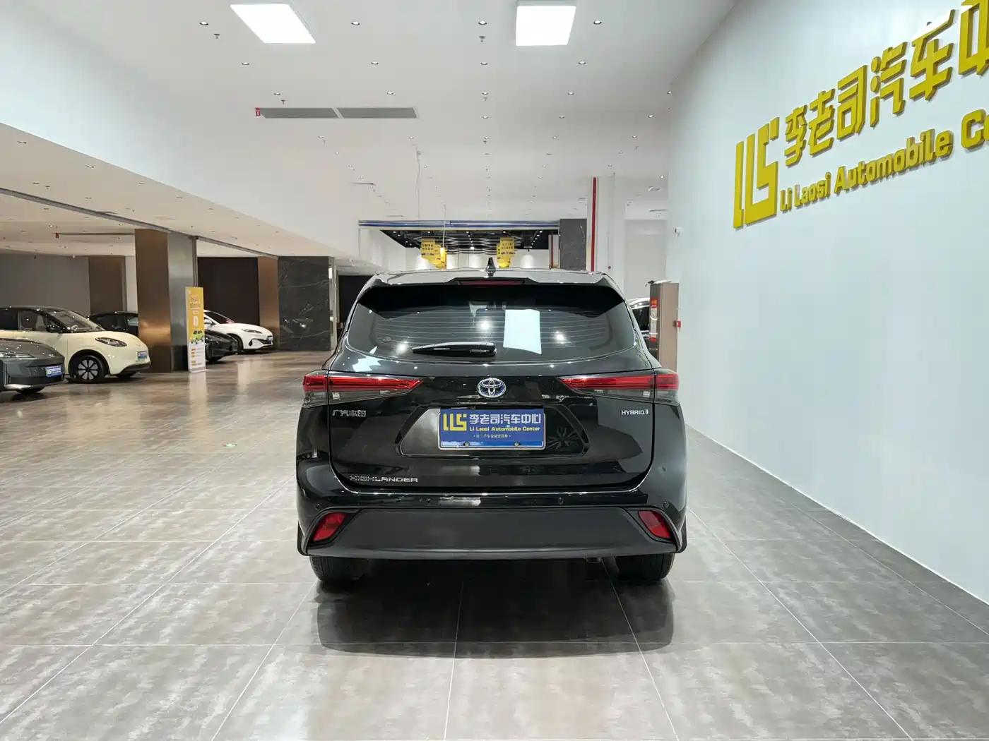 Toyota Highlander 2024 2023 2.5L Smart Hybrid Dual Engine FWD Elite 7-Seater