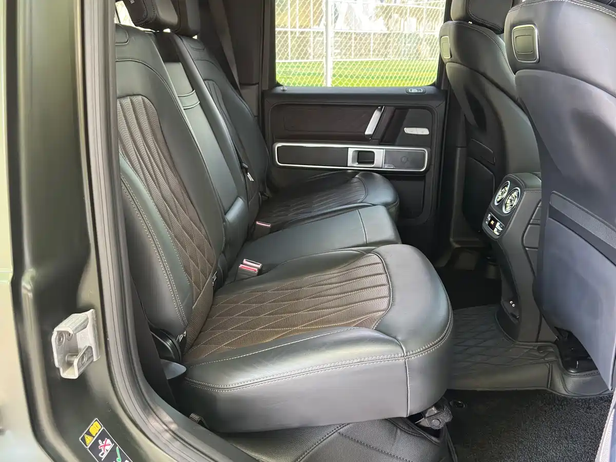 Mercedes-Benz G-Class 2024 G 500 Collector's Edition фото 15