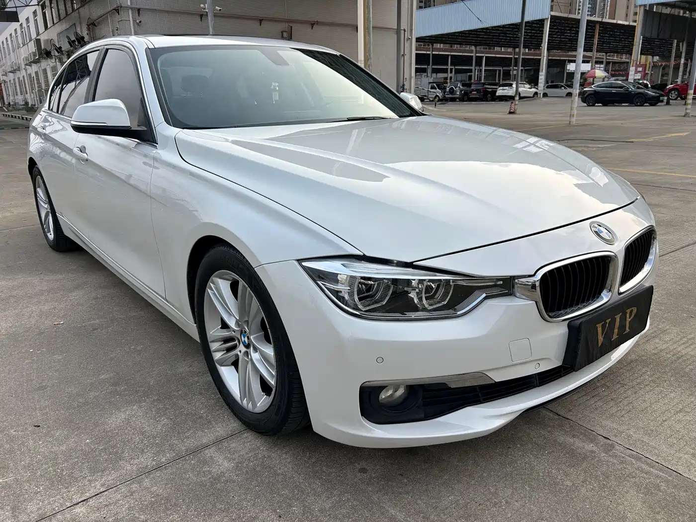 BMW 3 Series 2017 320Li Fashion фото 3