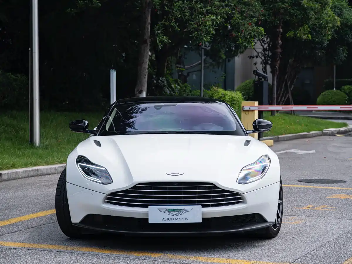 Aston Martin DB11 2019 2019 Model 4.0T V8 Coupe