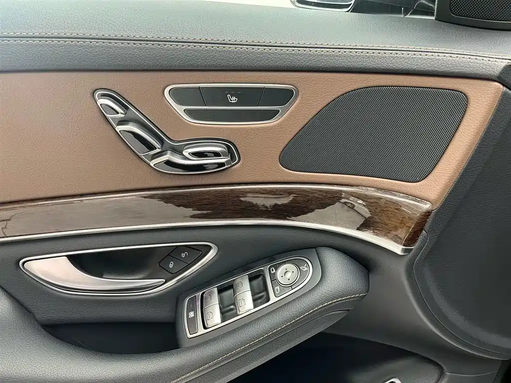 MERCEDES-BENZ S CLASS