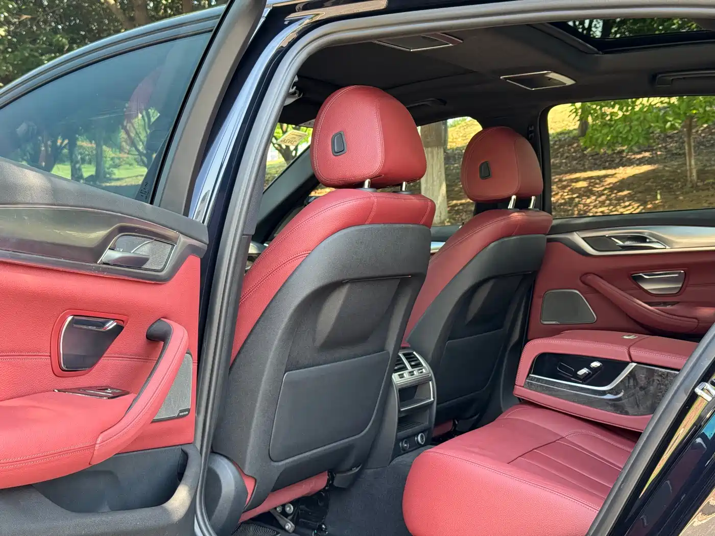 BMW 5 Series 2018 530Li Leading M Sport Package фото 11