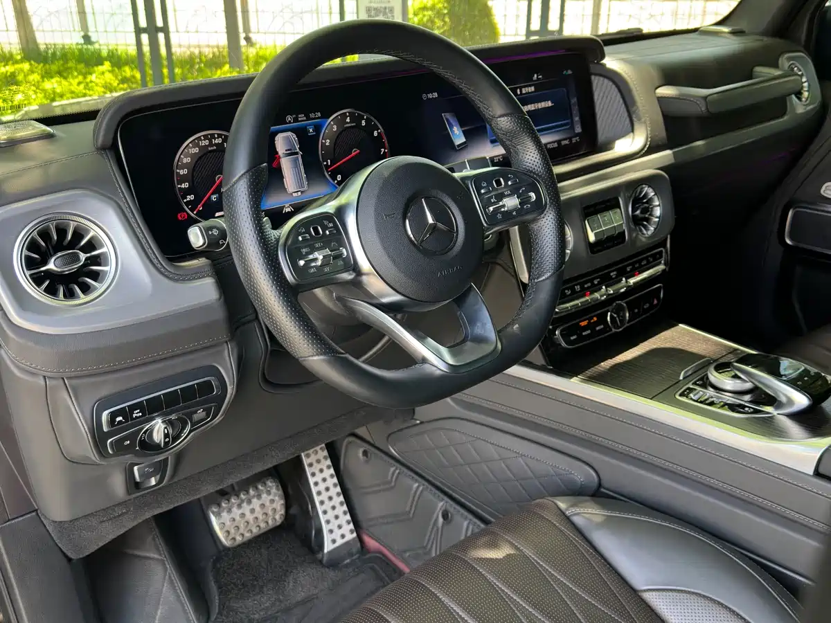 Mercedes-Benz G-Class 2024 G 500 Collector's Edition фото 9