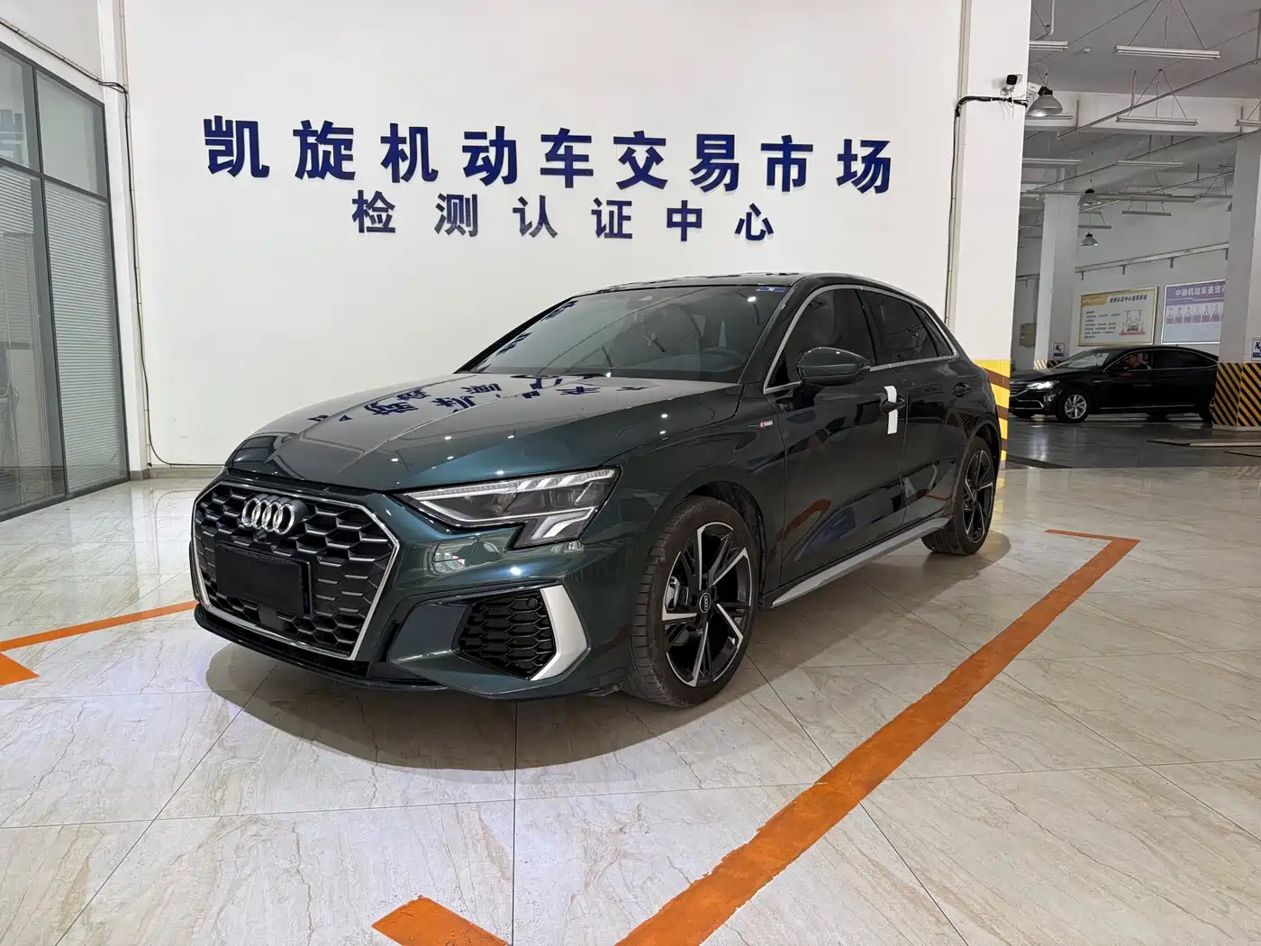 Audi A3 2024 Model Sportback 35 TFSI Fashion Sport