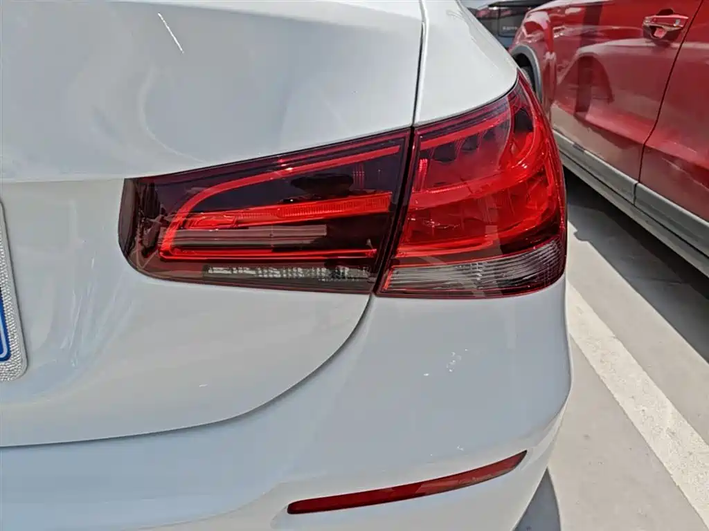 Mercedes-Benz A-Class 2022 A 180 L фото 8