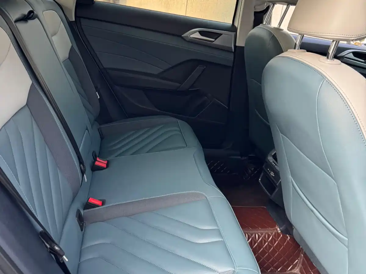 Volkswagen Tharu 2023 300TSI 2WD Full Moon Edition фото 10