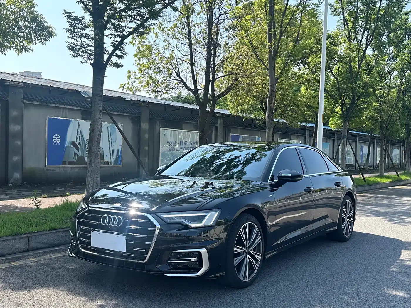 Audi A6L 2023 45 TFSI Premium Selection Dynamic