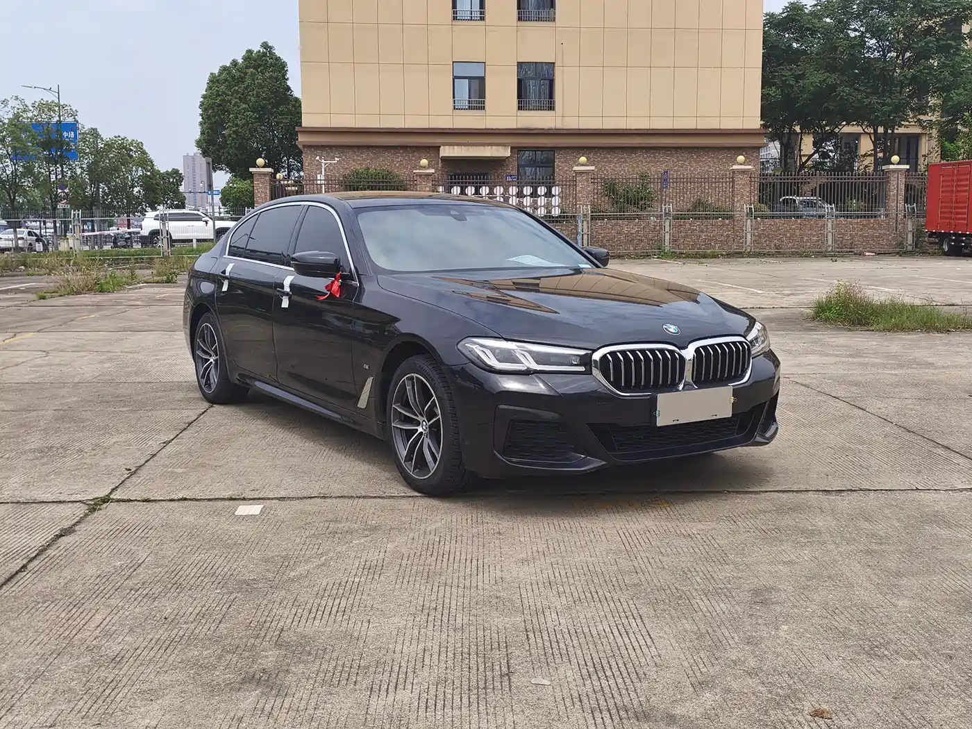 BMW 5 Series 2022 Facelift 525Li M Sport Package фото 2