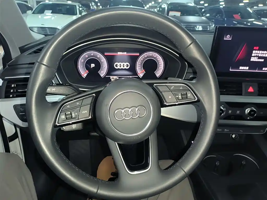 Audi A4L 2024 40 TFSI Fashion Dynamic фото 11