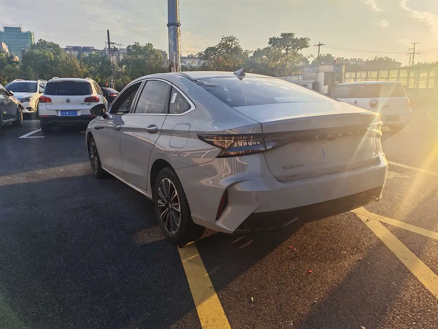 Chery Fengyun Fengyun A8 2026 2025 70km Standard
