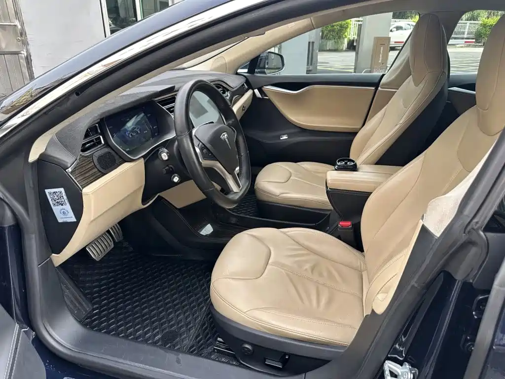 Tesla Model S 2016 2014 Model S P85