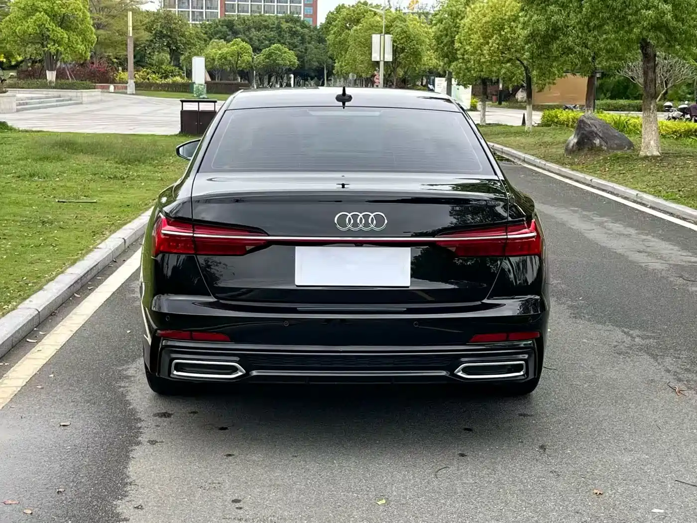 Audi A6L 2021 45 TFSI quattro Exclusive Sport фото 8
