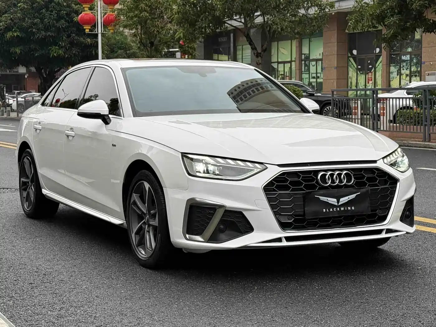 Audi A4L 2020 40 TFSI Fashion Dynamic Edition фото 3