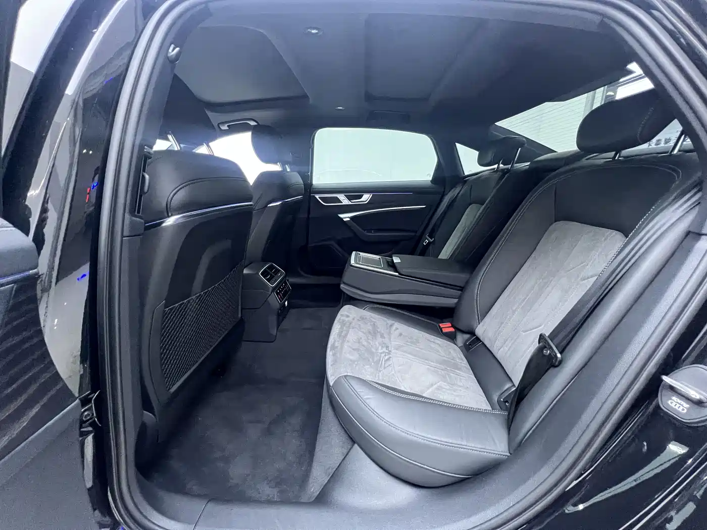 Audi A6L 2024 45 TFSI quattro Premium Dynamic фото 19